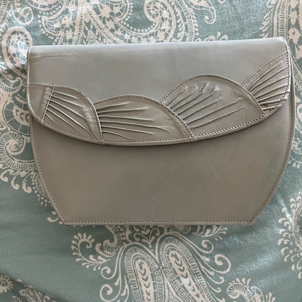 Vintage leather bag with shoulder strap soft grey color